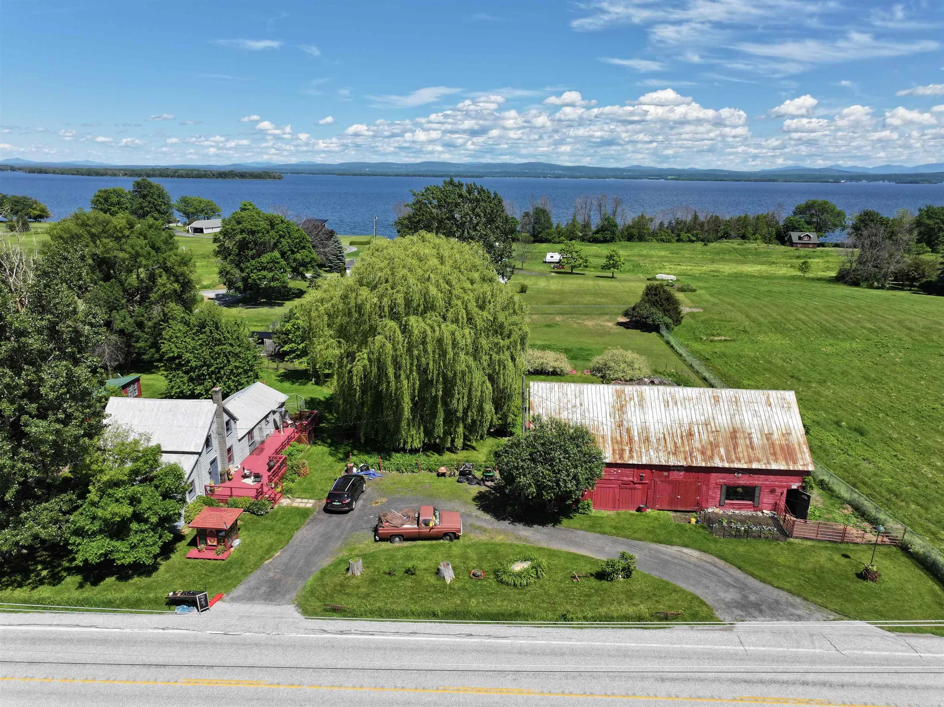 2254 Us Route 2 North Hero VT 05474