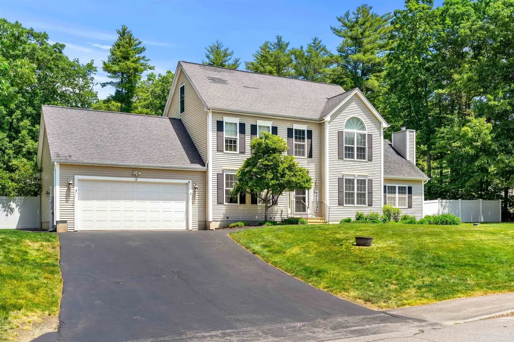 503 Ashley Drive Pembroke NH 03275