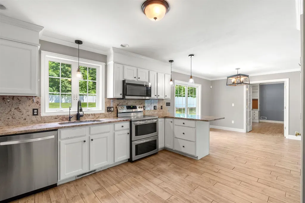 503 Ashley Drive Pembroke NH 03275