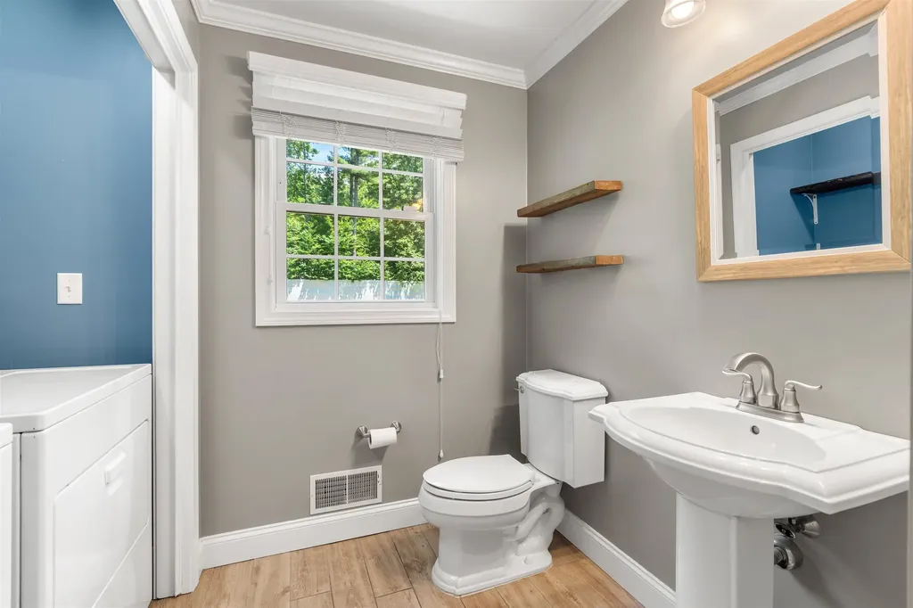 503 Ashley Drive Pembroke NH 03275