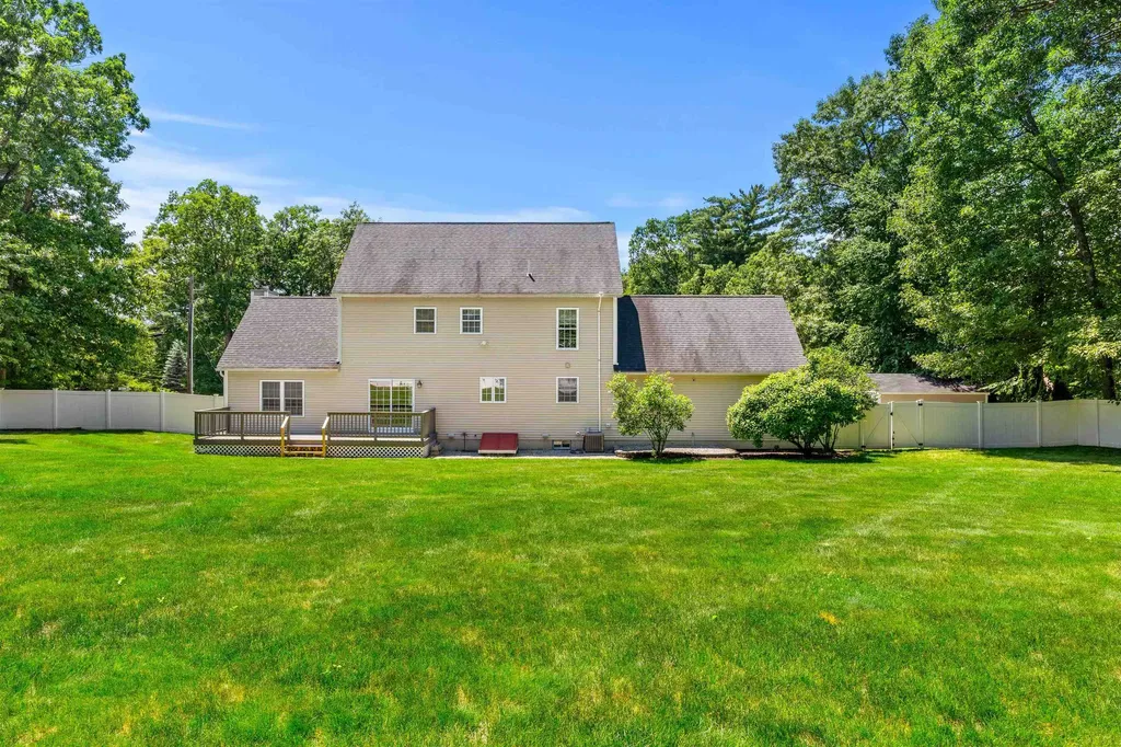 503 Ashley Drive Pembroke NH 03275