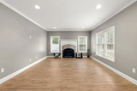 503 Ashley Drive Pembroke NH 03275