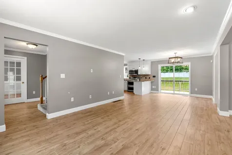 503 Ashley Drive Pembroke NH 03275