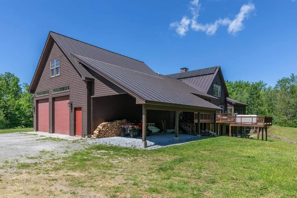 25 Perry Road Mount Holly VT 05758