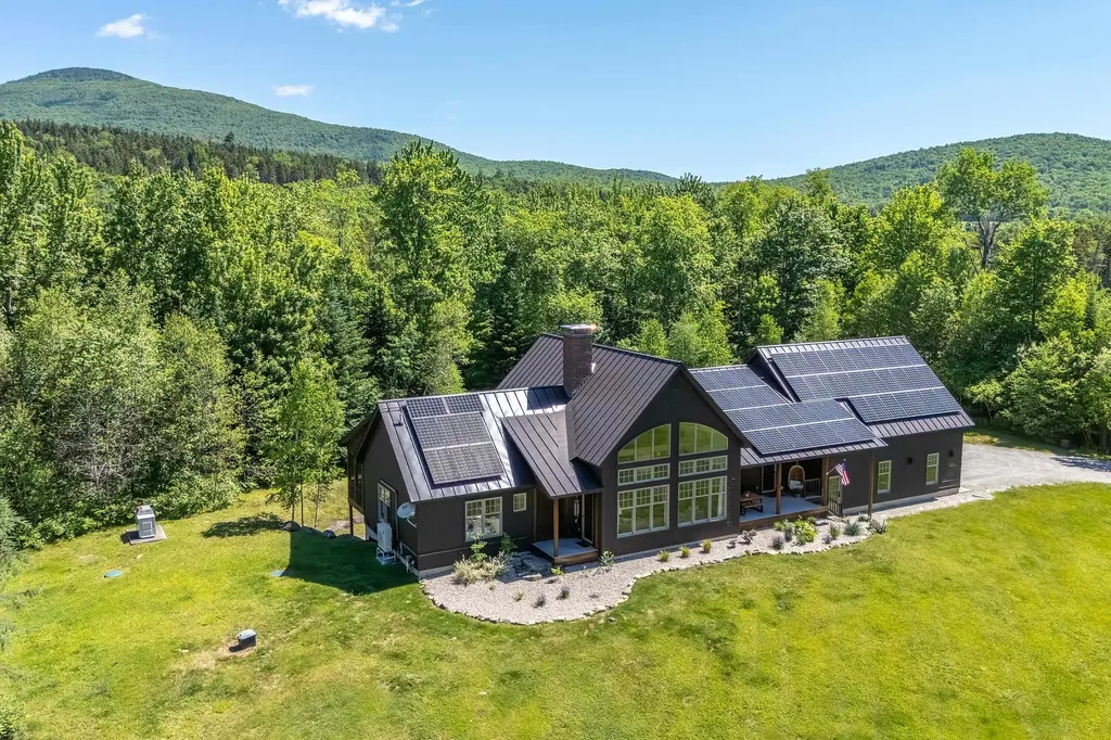 25 Perry Road Mount Holly VT 05758