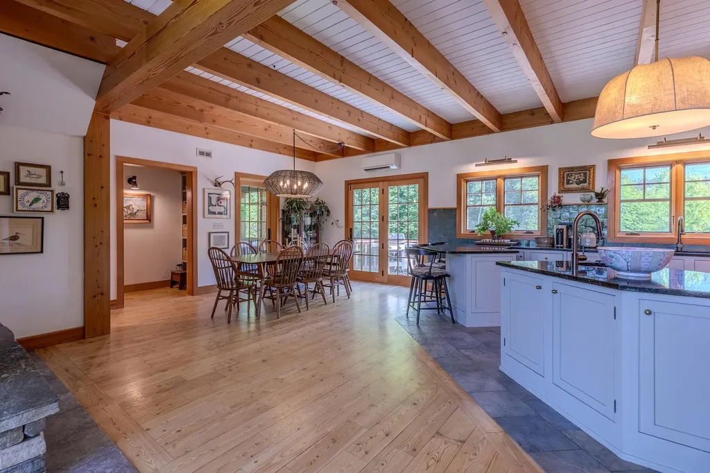 25 Perry Road Mount Holly VT 05758