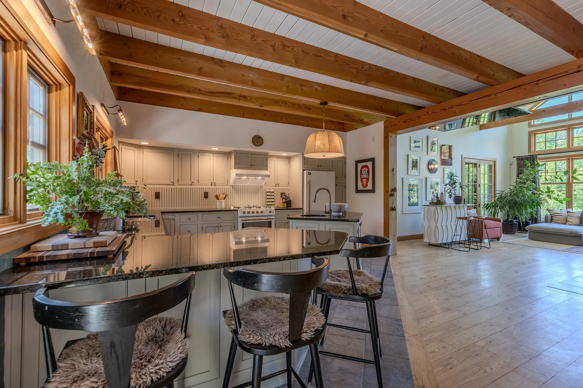 25 Perry Road Mount Holly VT 05758
