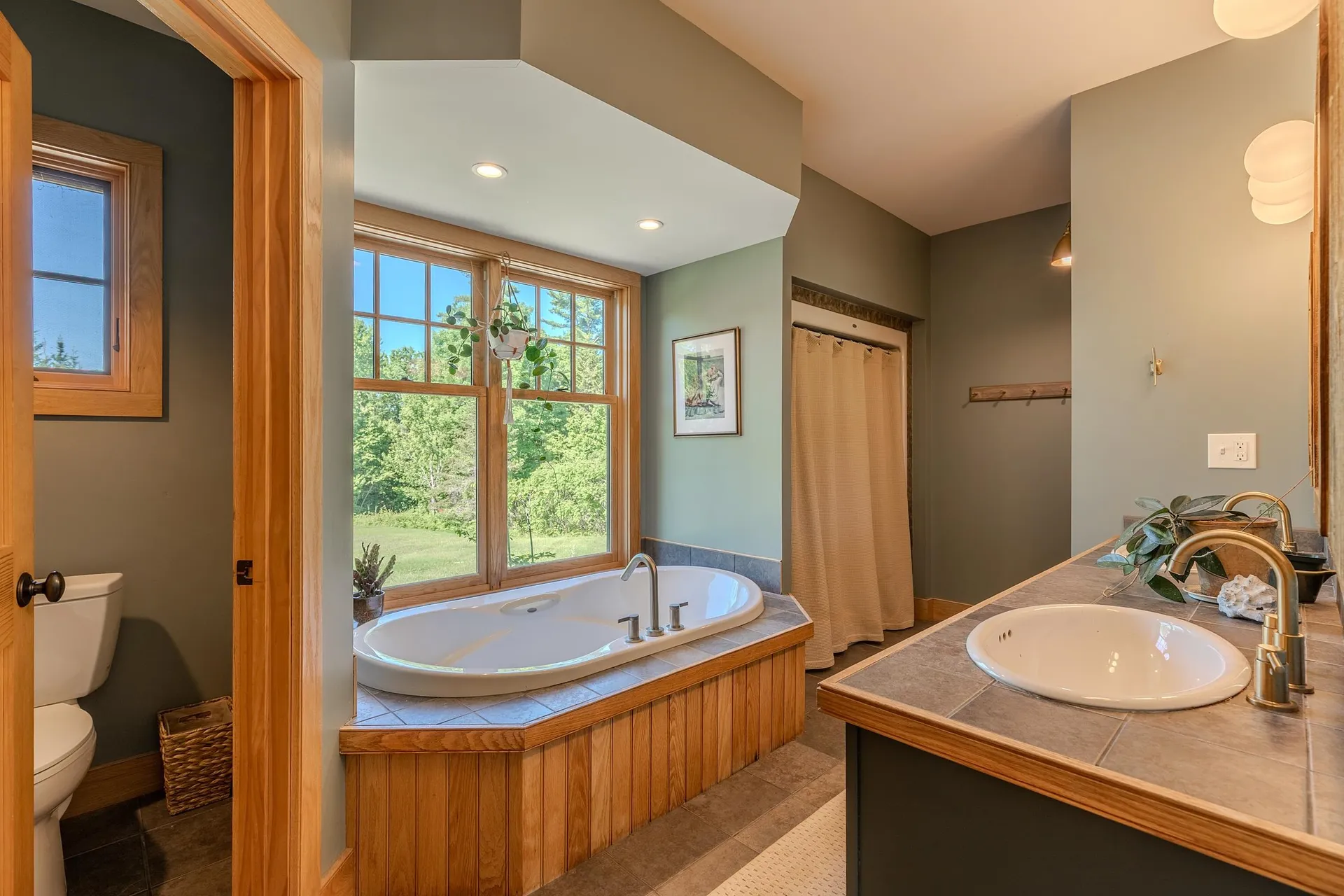 25 Perry Road Mount Holly VT 05758