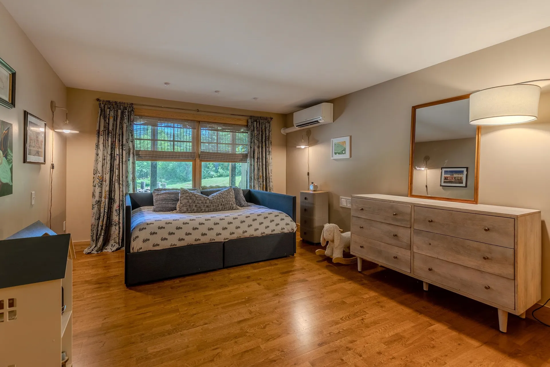 25 Perry Road Mount Holly VT 05758