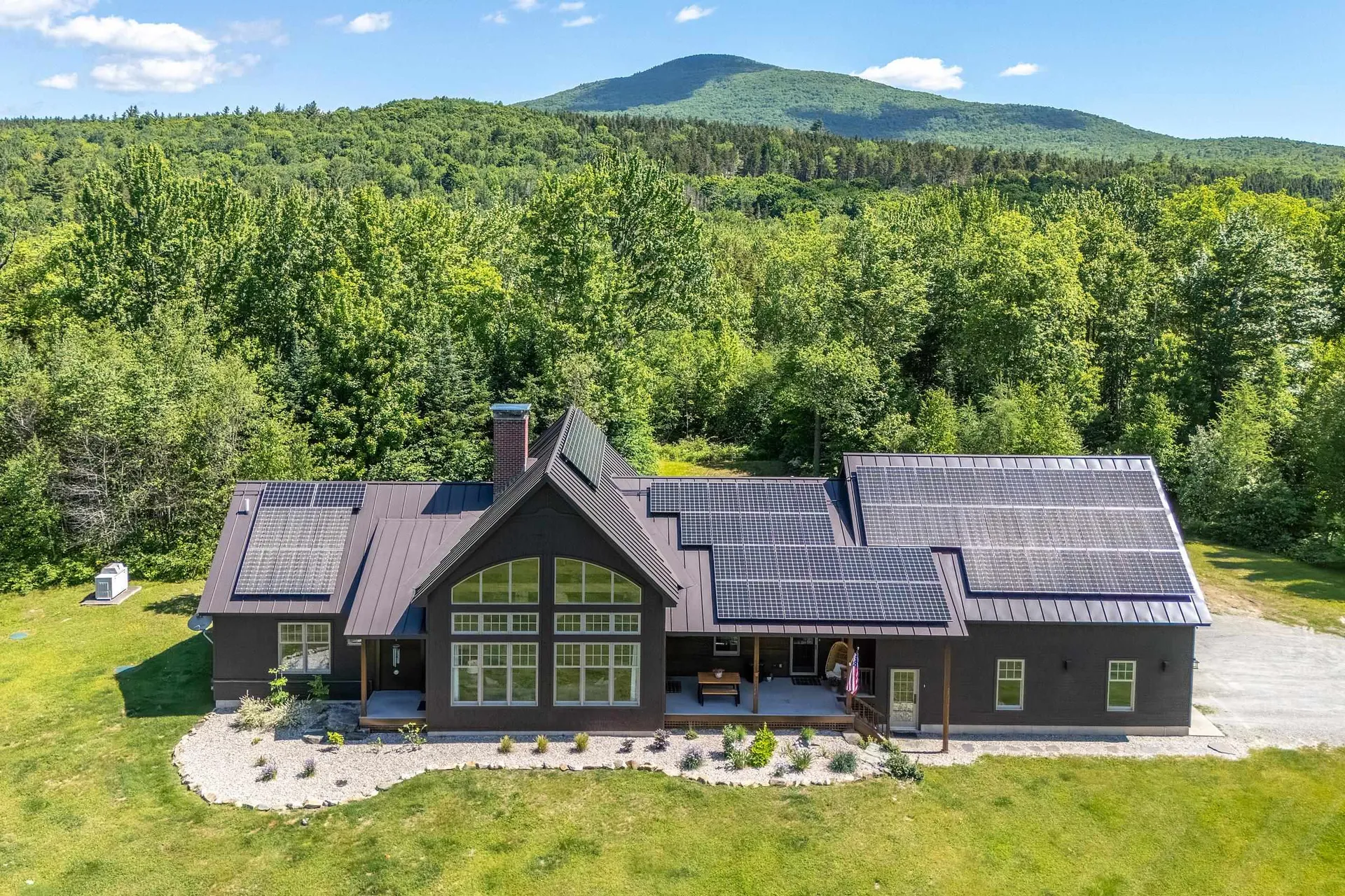 25 Perry Road Mount Holly VT 05758