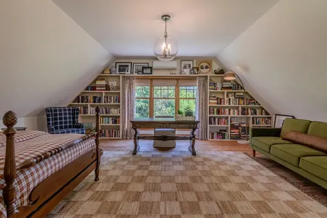 25 Perry Road Mount Holly VT 05758