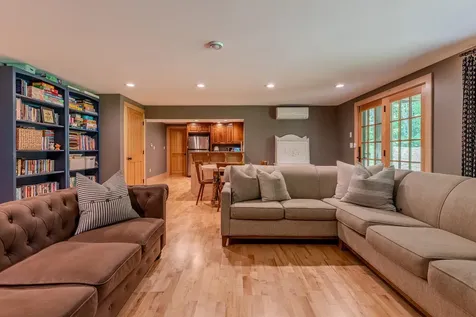 25 Perry Road Mount Holly VT 05758