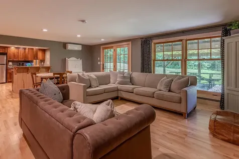 25 Perry Road Mount Holly VT 05758