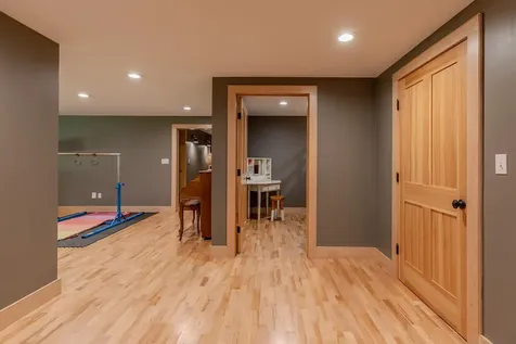 25 Perry Road Mount Holly VT 05758