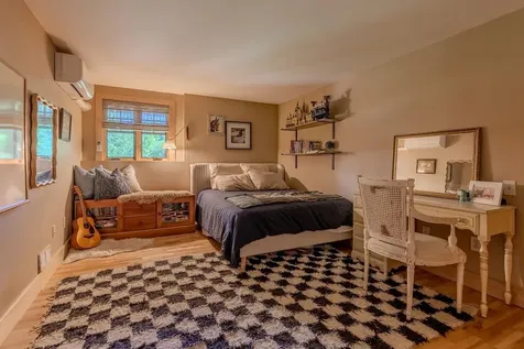 25 Perry Road Mount Holly VT 05758