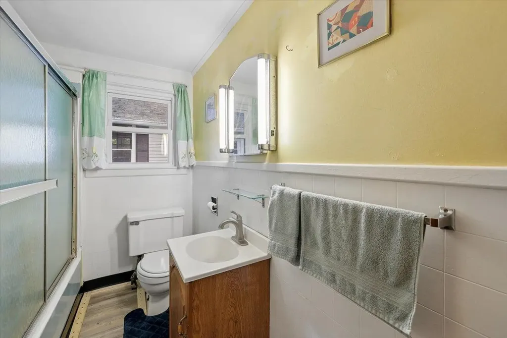 52 Berry Road Loudon NH 03307