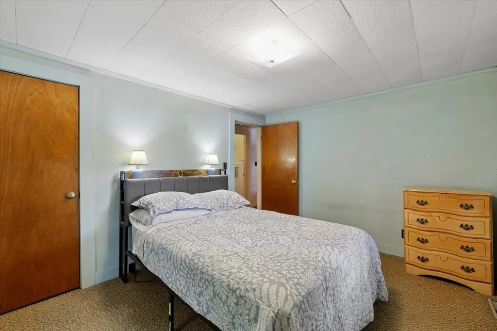 52 Berry Road Loudon NH 03307