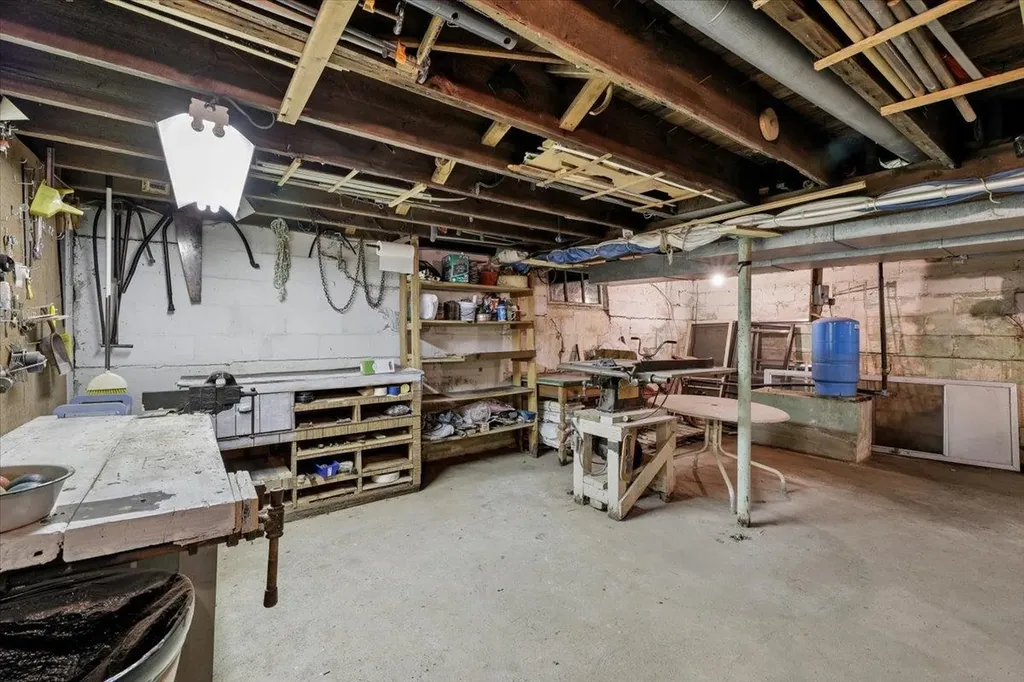 52 Berry Road Loudon NH 03307
