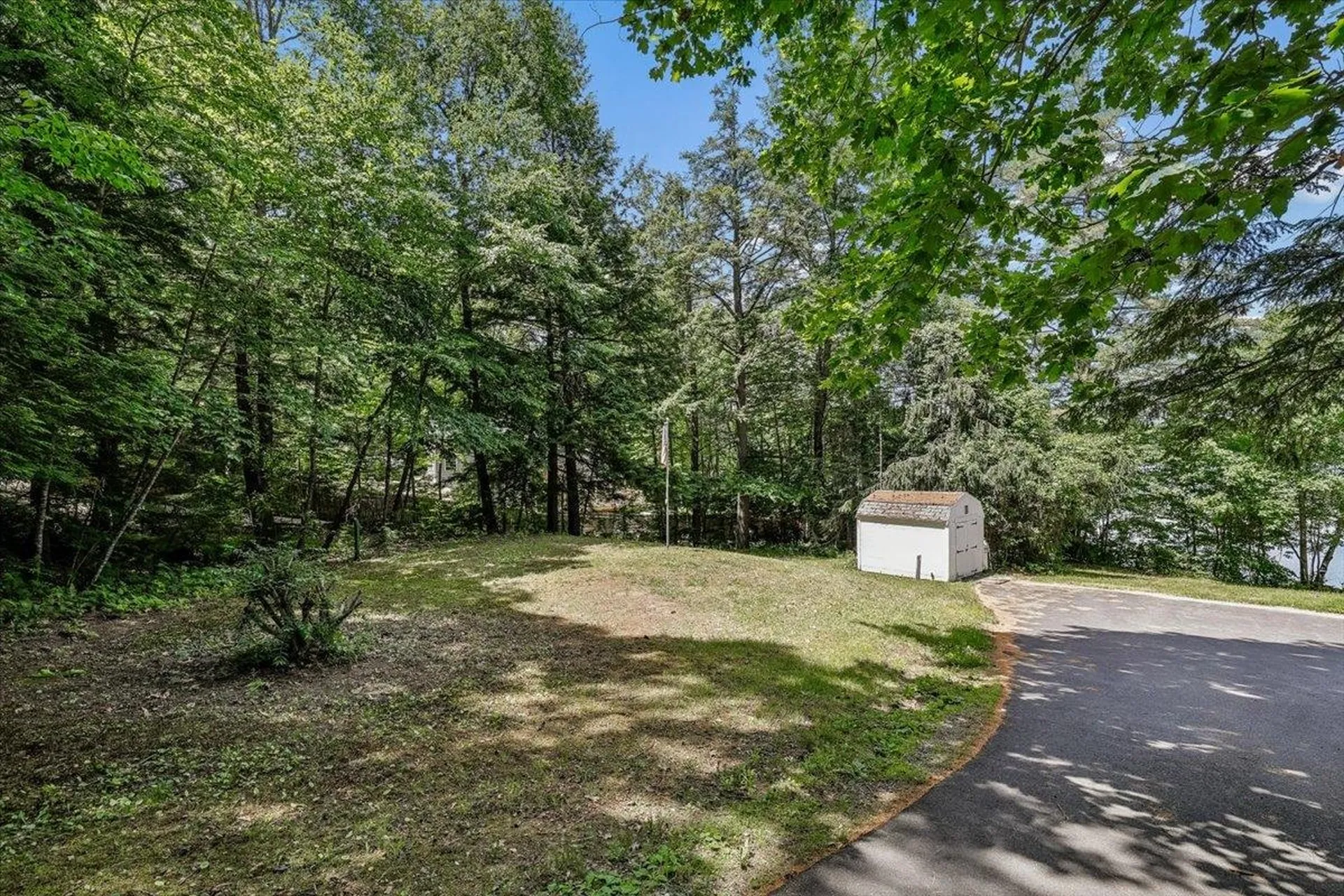 52 Berry Road Loudon NH 03307