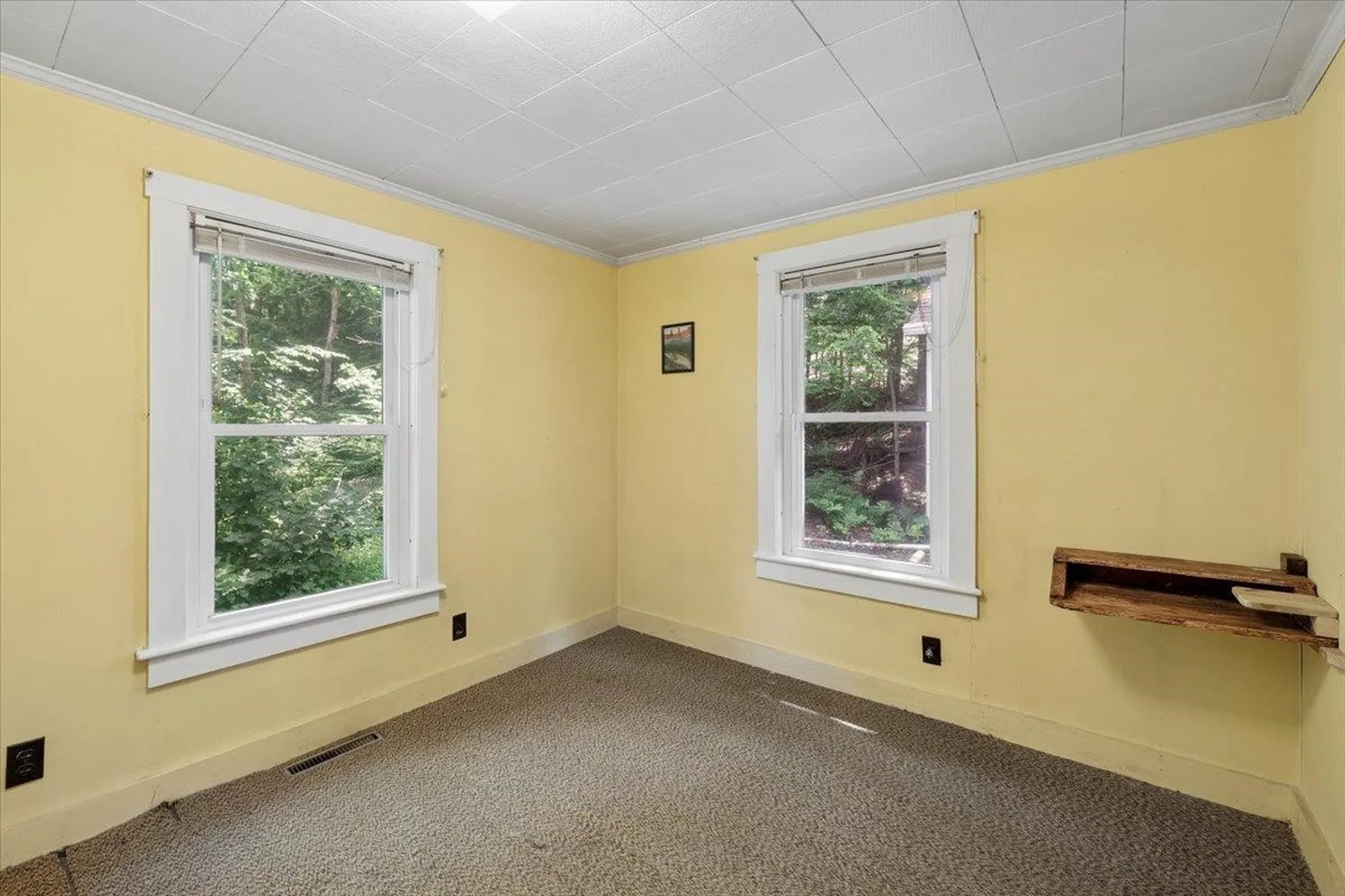 52 Berry Road Loudon NH 03307