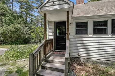 52 Berry Road Loudon NH 03307