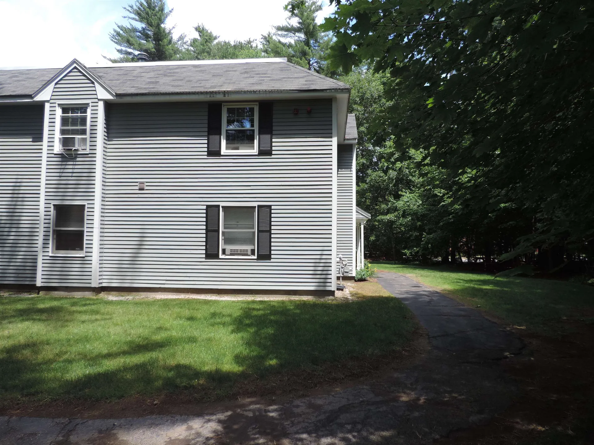 37 Alice Drive Concord NH 03303