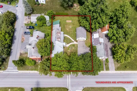 147 Park Street Springfield VT 05156
