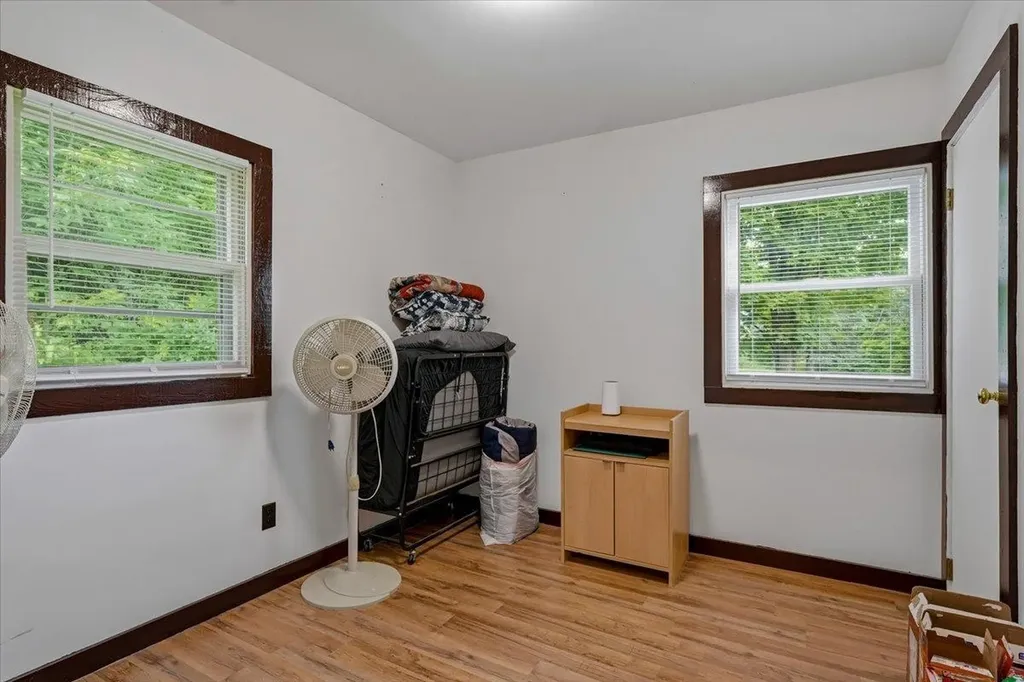 66 Huntley Road Cambridge VT 05444