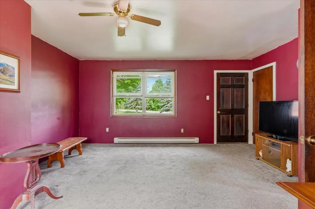 66 Huntley Road Cambridge VT 05444
