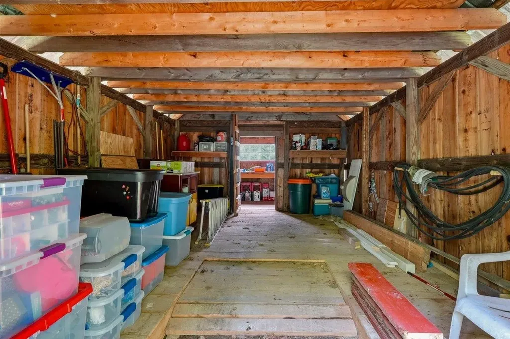 66 Huntley Road Cambridge VT 05444