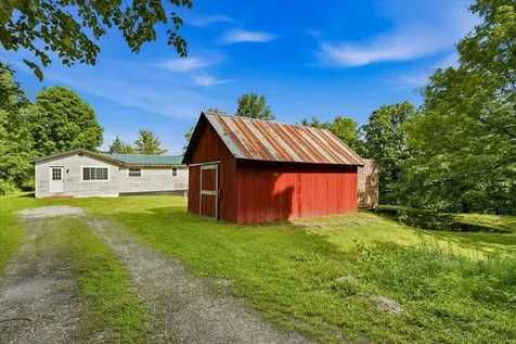 66 Huntley Road Cambridge VT 05444