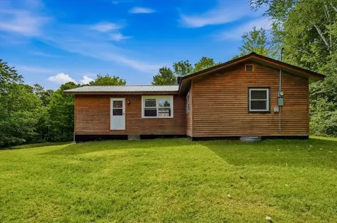 66 Huntley Road Cambridge VT 05444