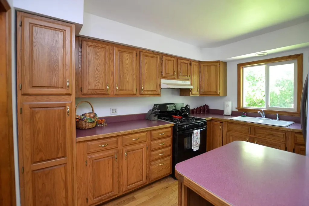 492 Curve Hill Road Colchester VT 05446