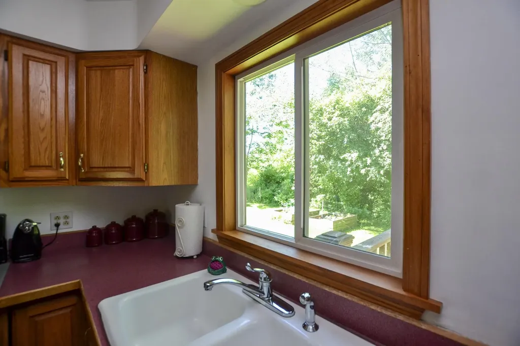 492 Curve Hill Road Colchester VT 05446
