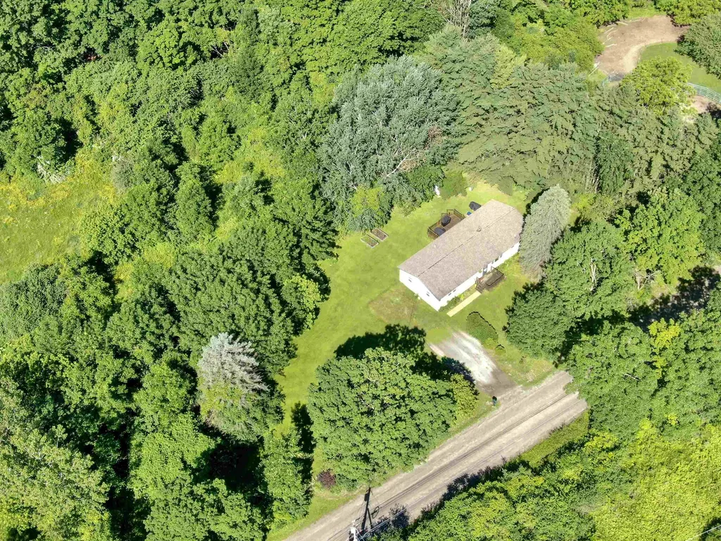 492 Curve Hill Road Colchester VT 05446