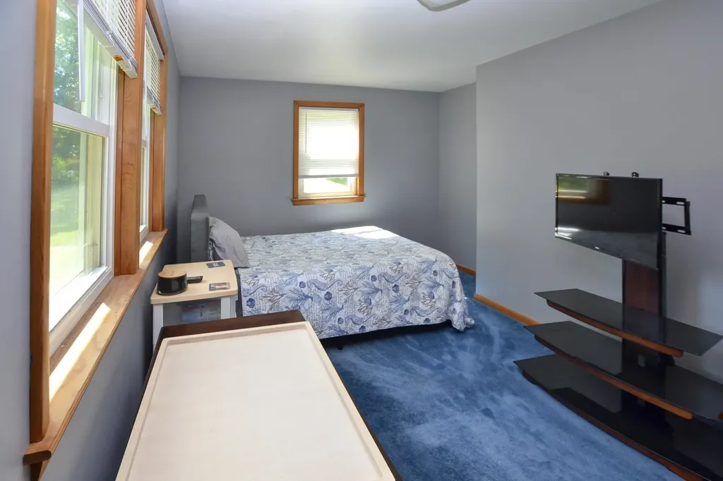 492 Curve Hill Road Colchester VT 05446