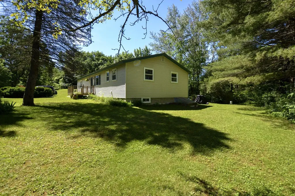 492 Curve Hill Road Colchester VT 05446