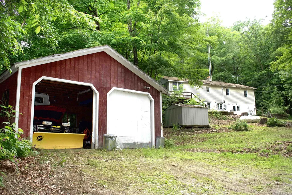 1344 Us Route 7 Highway Waltham VT 05491
