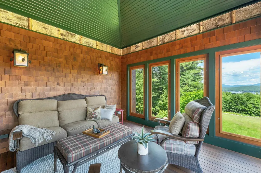 44 Pease Road Meredith NH 03253