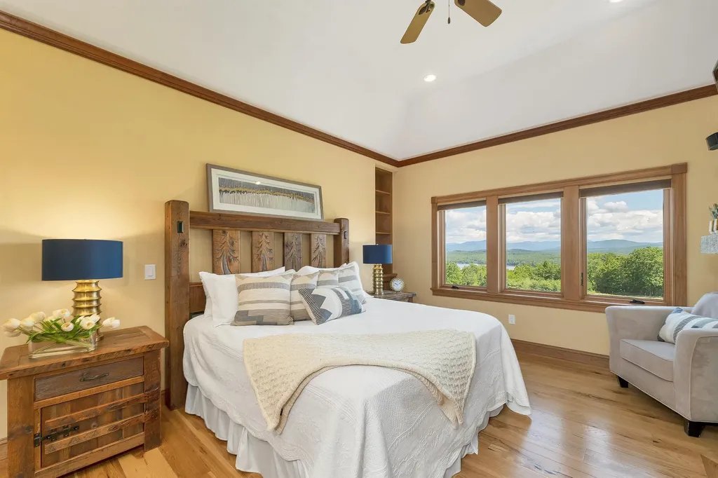 44 Pease Road Meredith NH 03253