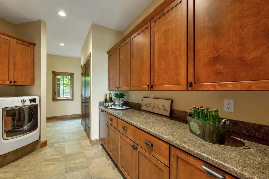 44 Pease Road Meredith NH 03253