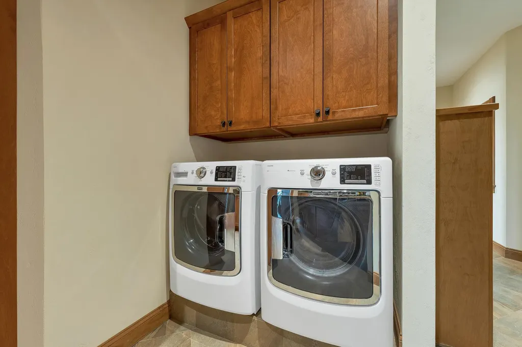 44 Pease Road Meredith NH 03253