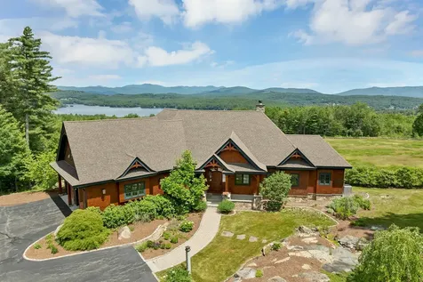 44 Pease Road Meredith NH 03253
