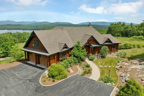 44 Pease Road Meredith NH 03253