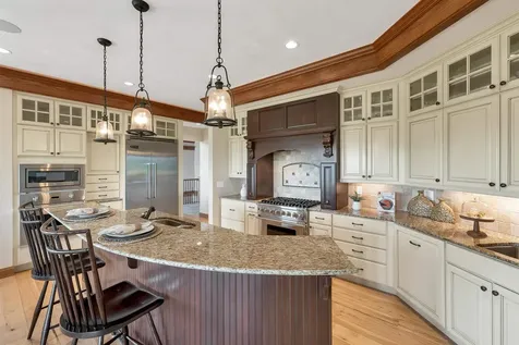 44 Pease Road Meredith NH 03253