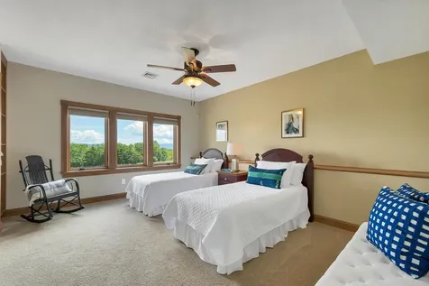 44 Pease Road Meredith NH 03253