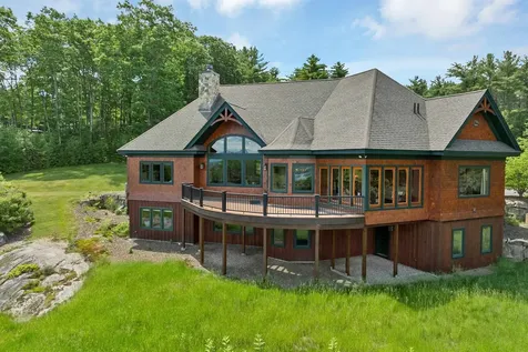 44 Pease Road Meredith NH 03253
