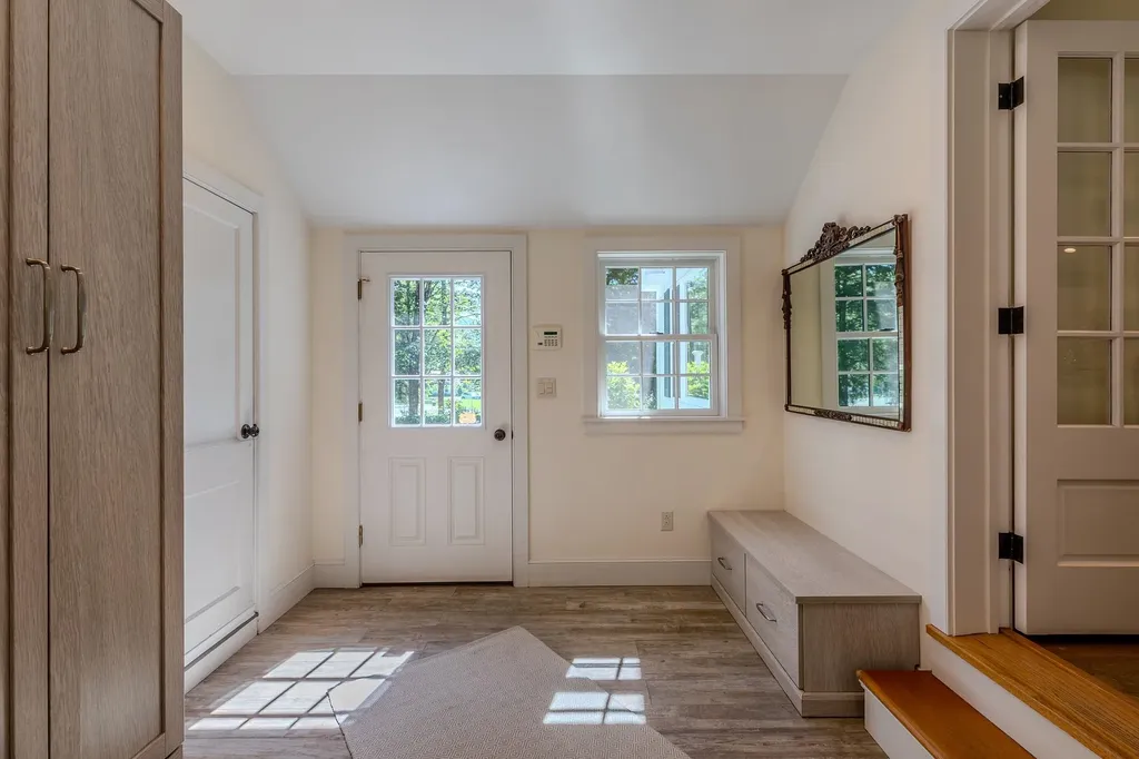 59 Barrows Heights Dorset VT 05251