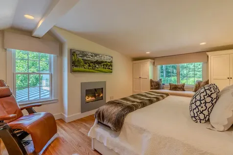 59 Barrows Heights Dorset VT 05251