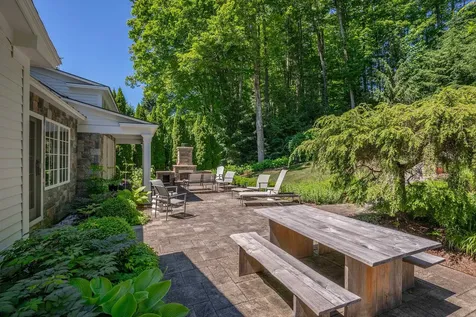 59 Barrows Heights Dorset VT 05251